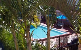 South Palm Suites Lake Worth Fl